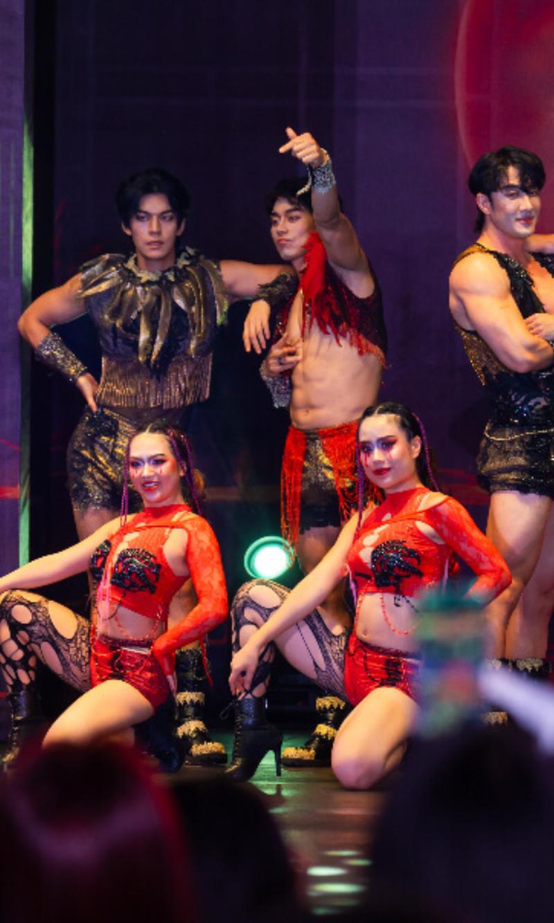 post_Enter_the_Darkness-_Ocean_Park_Halloween_Fest_2025_v.jpg