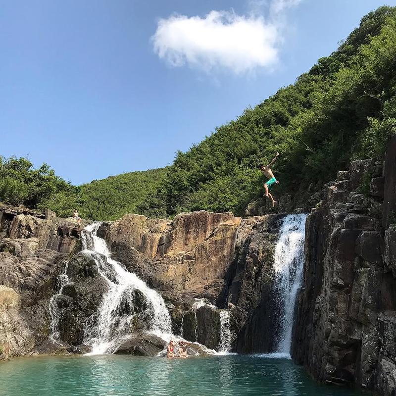 Four Consecutive Pools