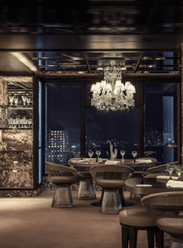 2026年5月10日 • Cristal Room（母亲节）